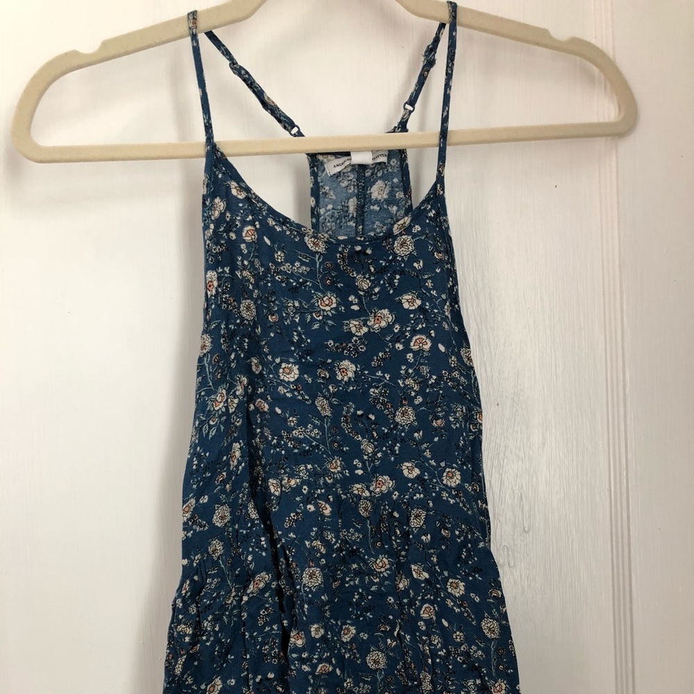 American Eagle floral top